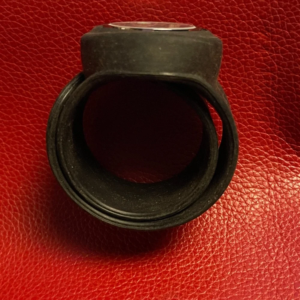 Snap back! Black Silicone Snap-On Analog Watch - Unbranded